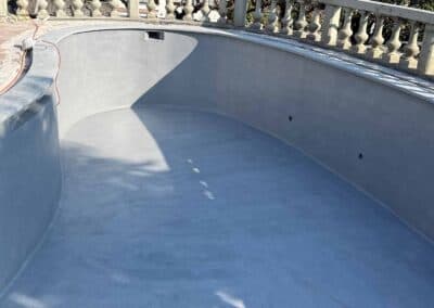 Risanamento di Piscina in Vetroresina